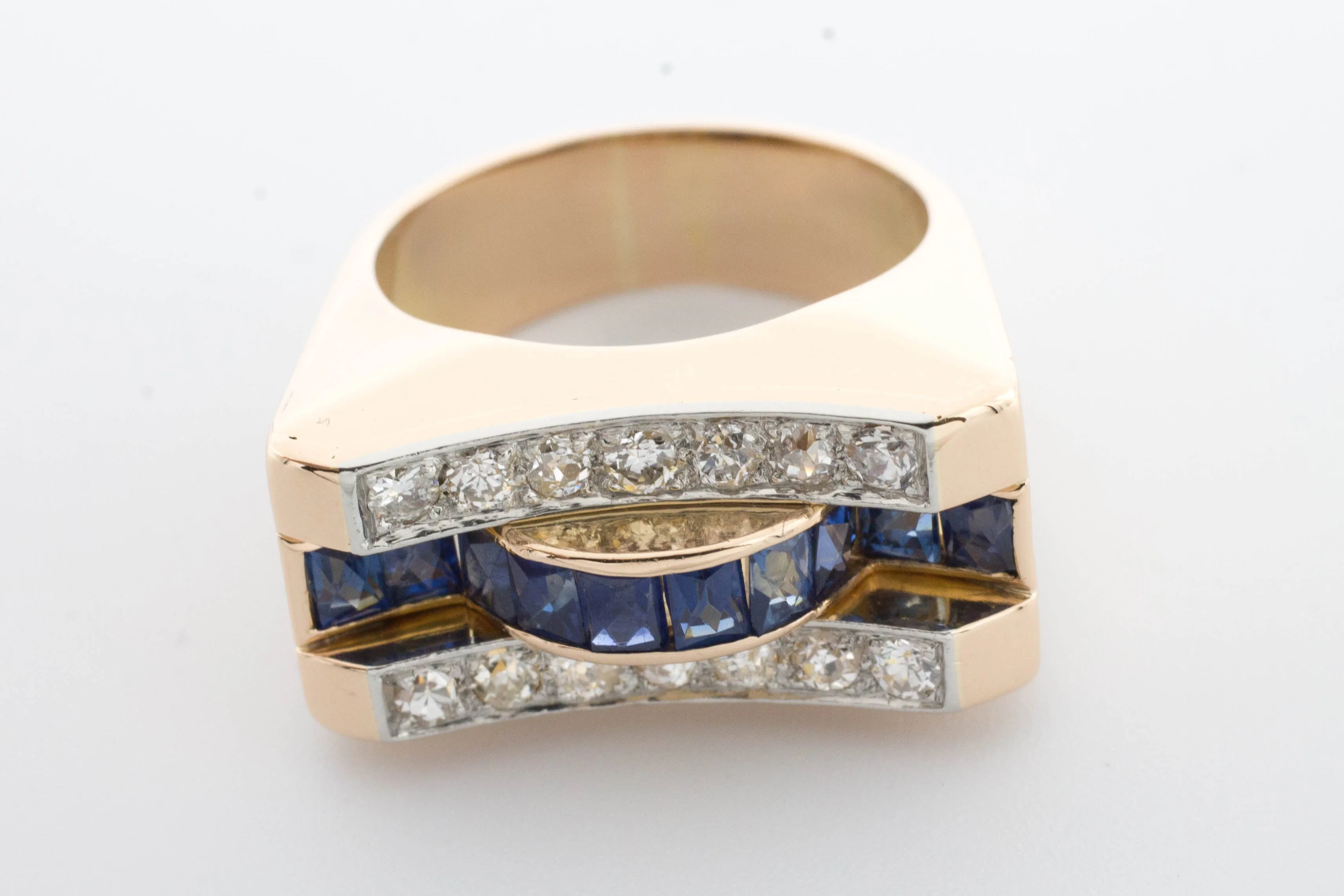 Art Deco style sapphire and diamond ring in rose gold