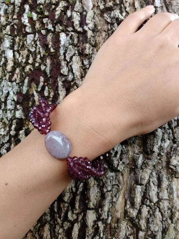 Beaded Bracelet with Agate Center Stone