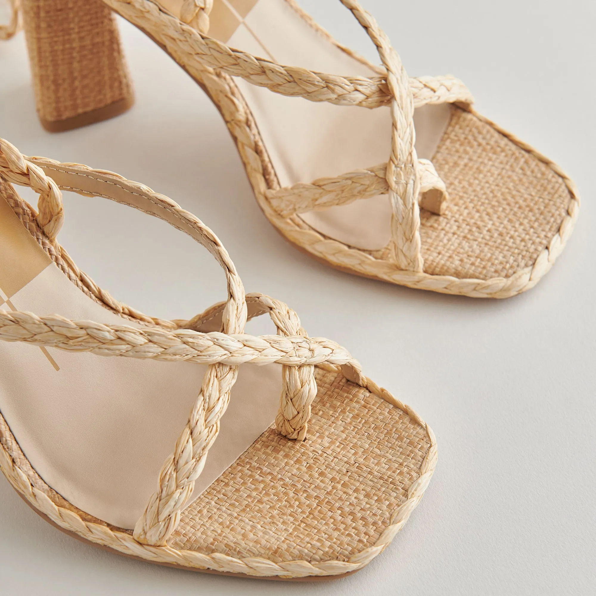 JOELLE HEELS LT NATURAL RAFFIA