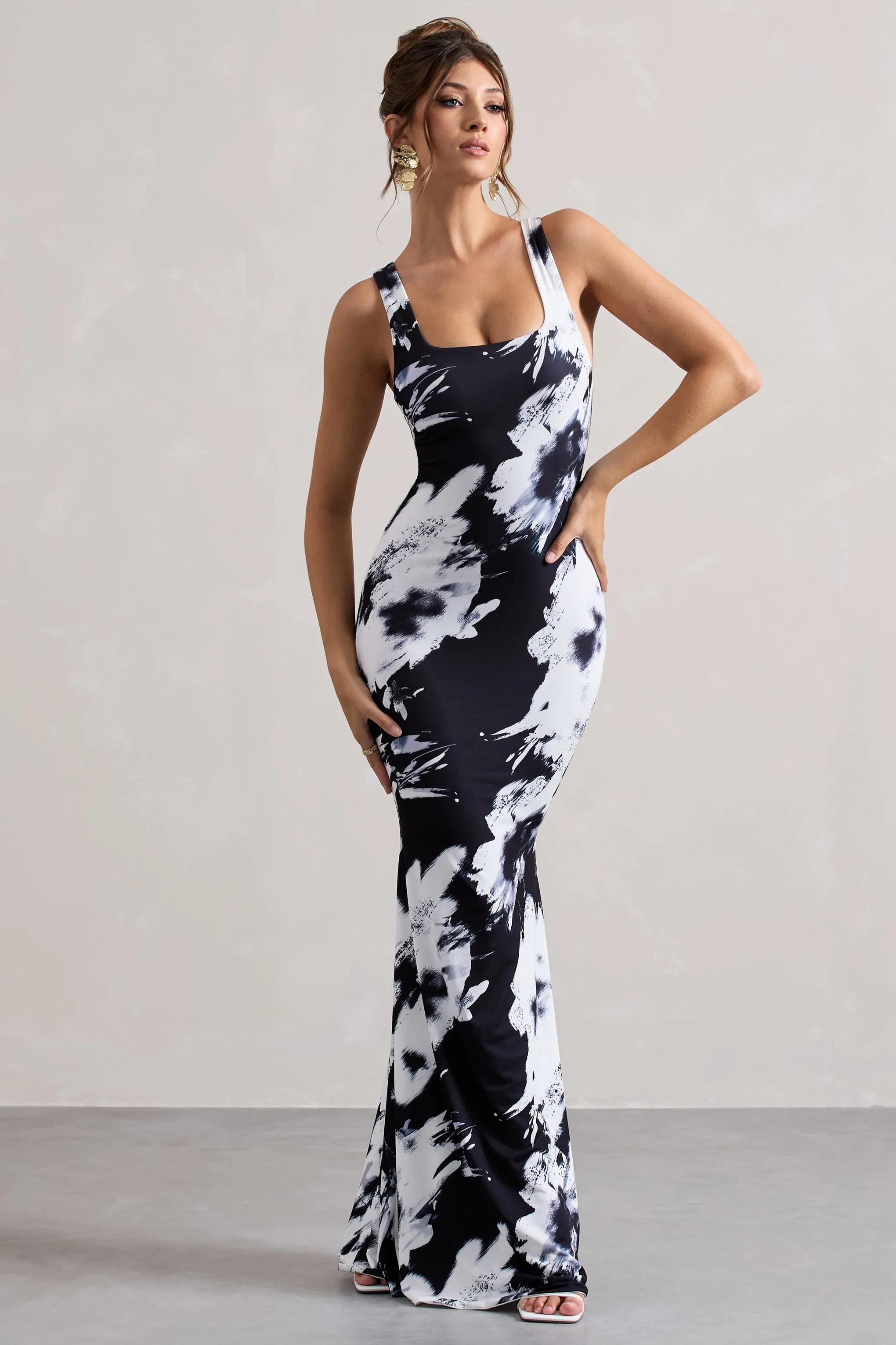 Mahina | Robe longue floral monochrome à décolleté carré